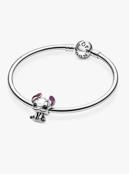 Charm Stitch Sentado