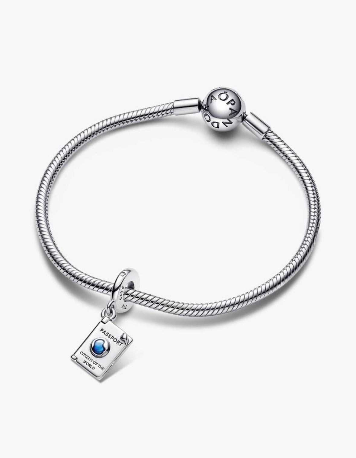 Charm Pasaporte