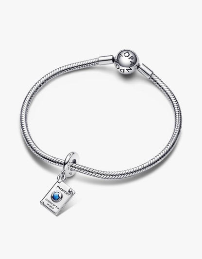 Charm Pasaporte