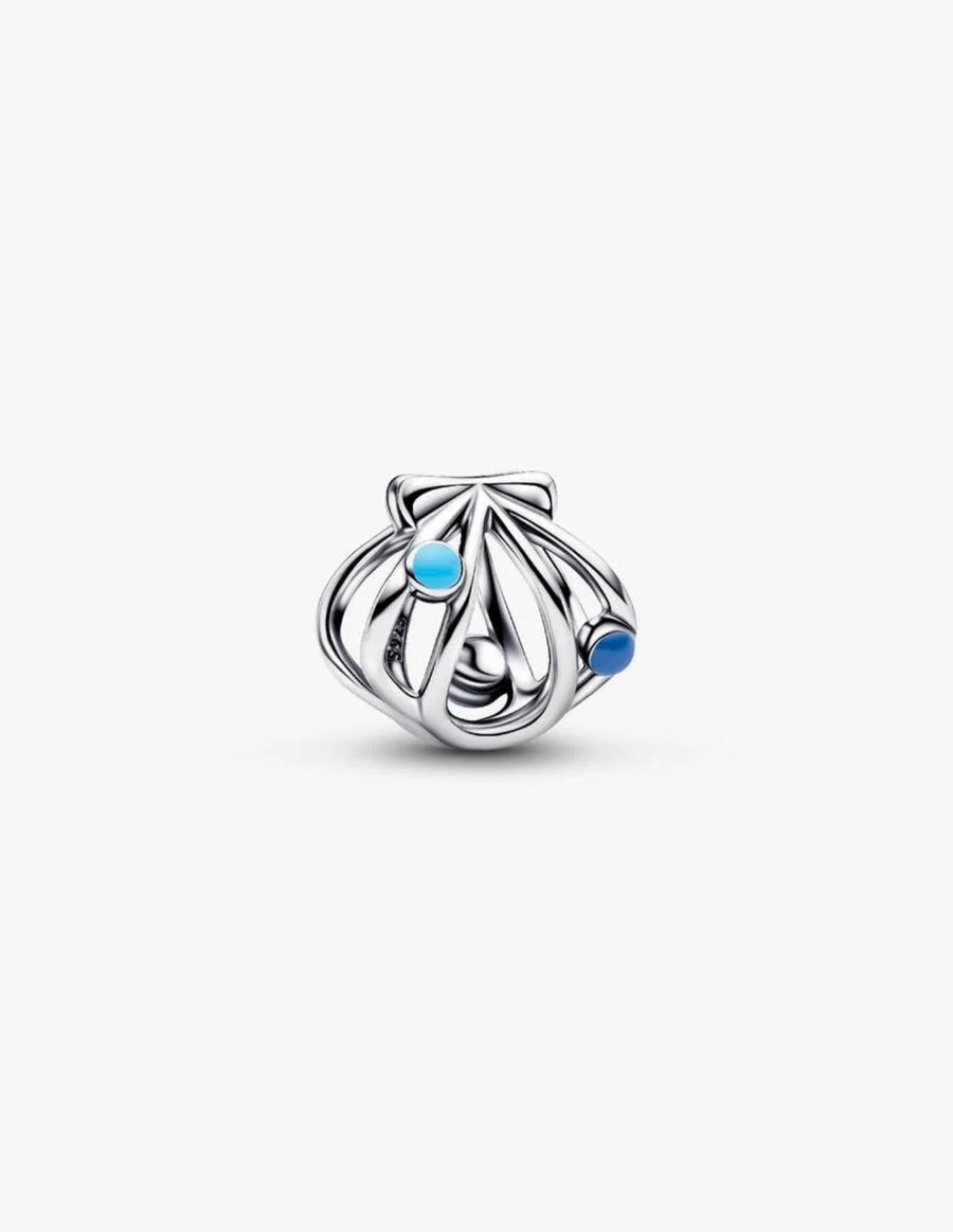 Charm de plata en forma de concha con detalles turquesa — colección Summer de Bellea